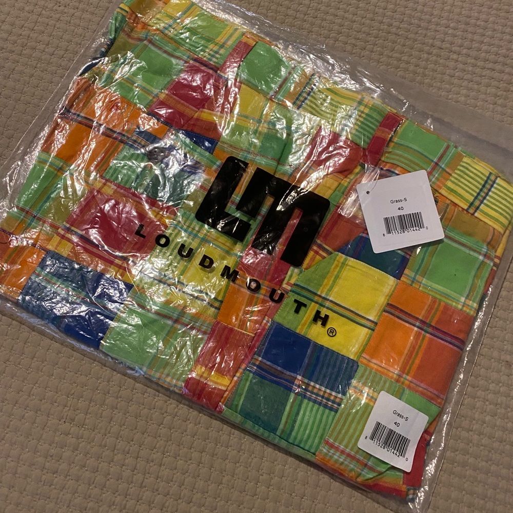 Loudmouth “Grass” Size 40